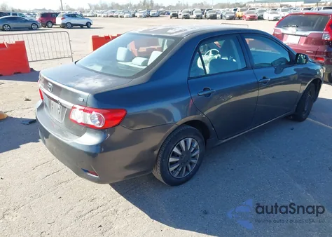 2011 Toyota Corolla z USA, uszkodzony, nr VIN 2T1BU4EE0BC615648